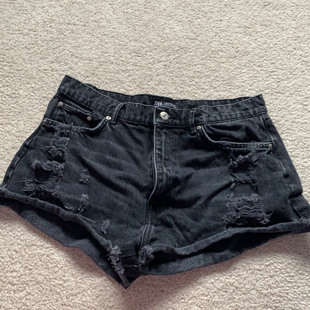 - Black distressed denim shorts